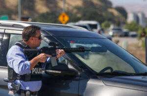 Paso Robles police officer with AR-15