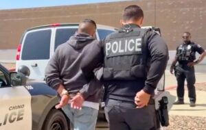 Chaotic video shows Chino police chase, capture burglary crew targeting UPS trucks 2