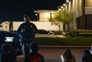Irwindale Officer detaining youths